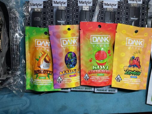 dank vapes disposable